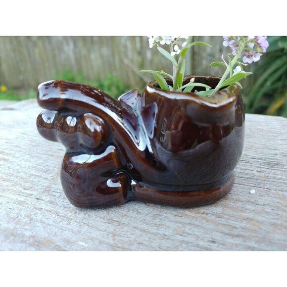 Vintage Ceramic Elephant Ashtray // Pipe Holder - Picture 3 of 10
